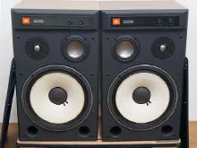 JBL モニタースピーカー