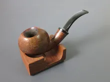 イエス・コノウィッチ　パイプ