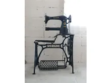 セイコー製八方工業用腕ミシン